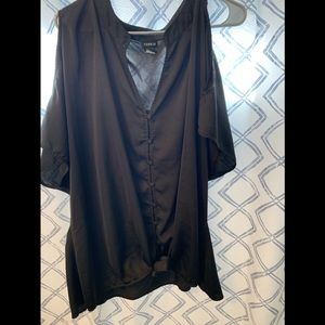 Torrid cold shoulder top